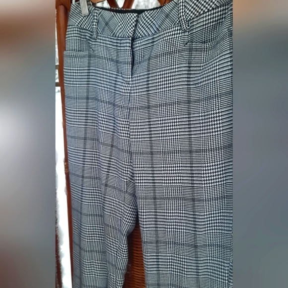 🌟3/50 Woman's Expressions Checkered Dress Pants - Picture 2 of 8